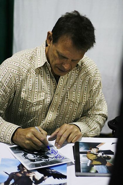 Marc Singer es hospitalizado de emergencia en Los Angeles tras ser encontrado inconsciente
